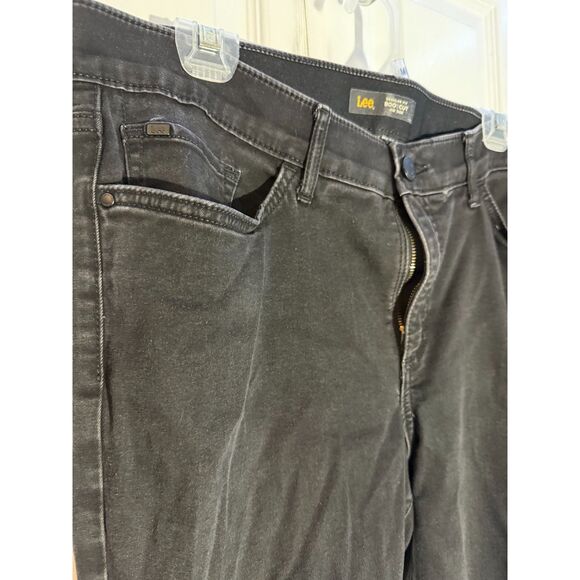 Women's Lee Black Bootcut Flex Motion Regular Fit 16 Pant - Picture 3 of 5